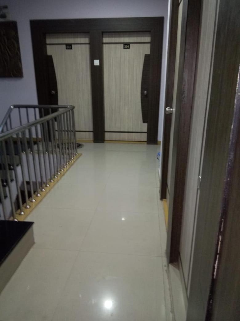 Hotel Kailash Dwārka Extérieur photo