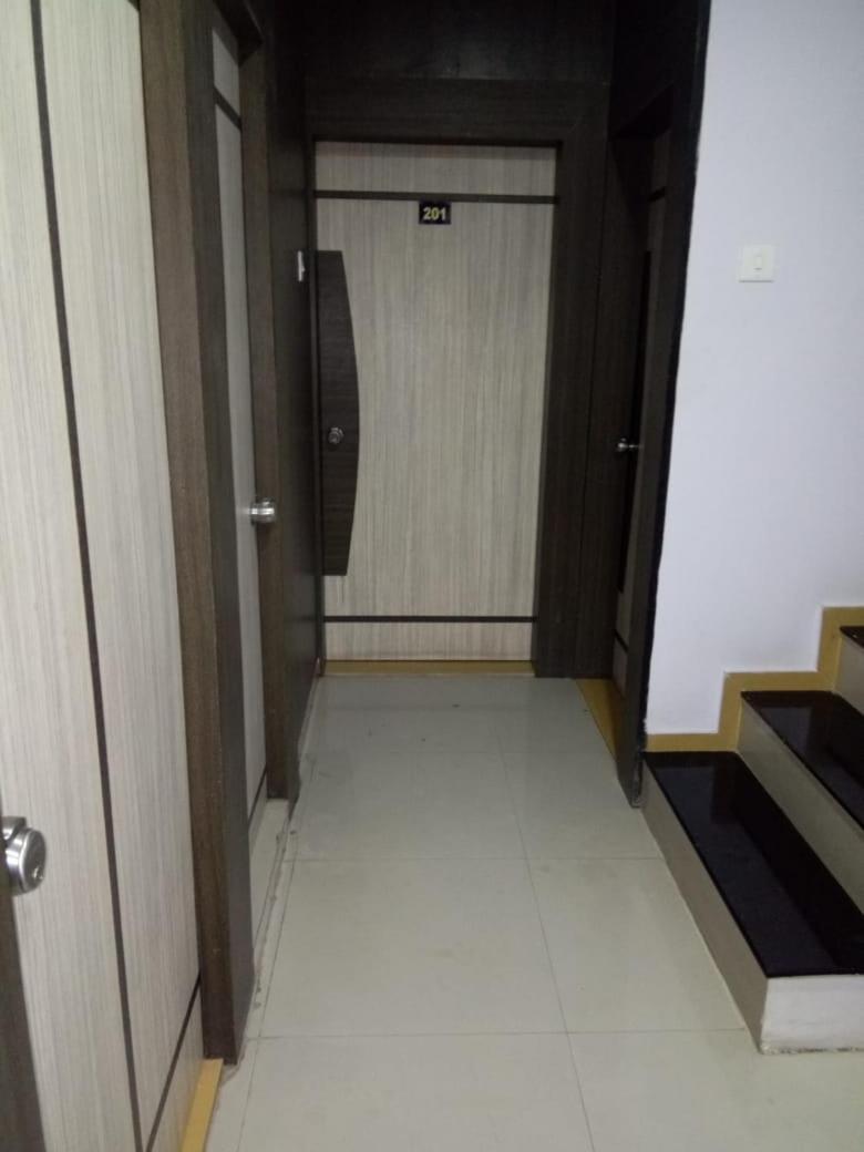 Hotel Kailash Dwārka Extérieur photo